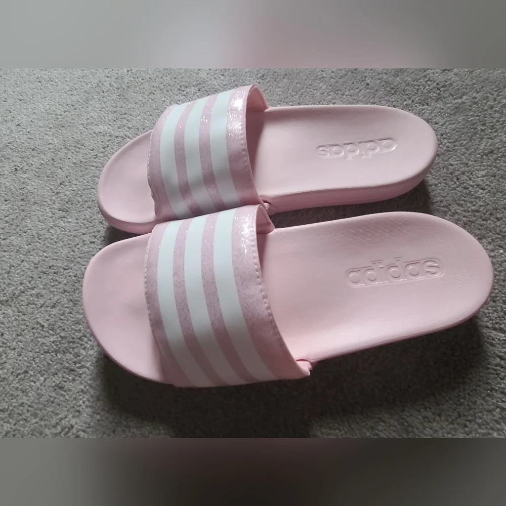 Women's Adidas Pink + White Slip On Sandals Size US 5 - Picture 7 of 8